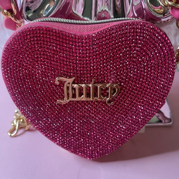Juicy Couture Rhinestone Heart Belt Bag - Picture 2 of 13